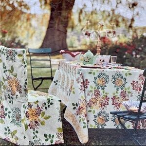 NWP Isabelle Borchgrave Table Cover 63X120" & 4 Chair Covers Cabbage Rose Sealed